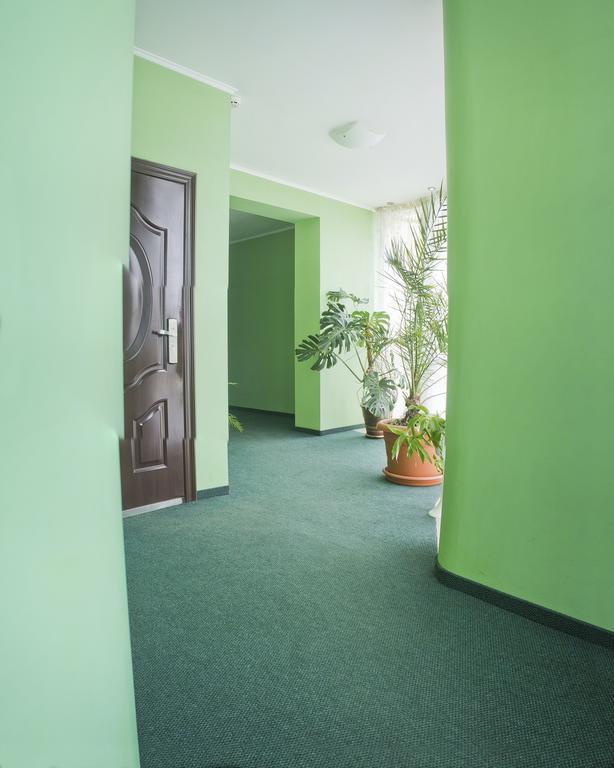 Motel Ivano-Frankivsk Rum bild